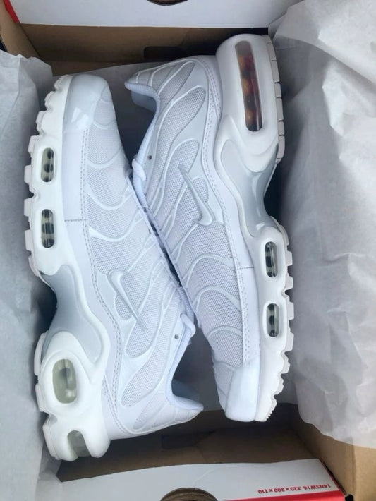 nike tn white